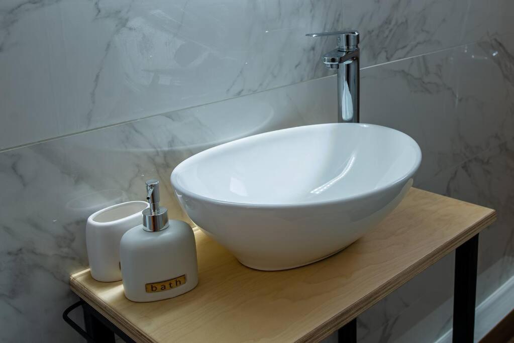 Lemon Garden Stylish Private Apartment Kalamata Dış mekan fotoğraf